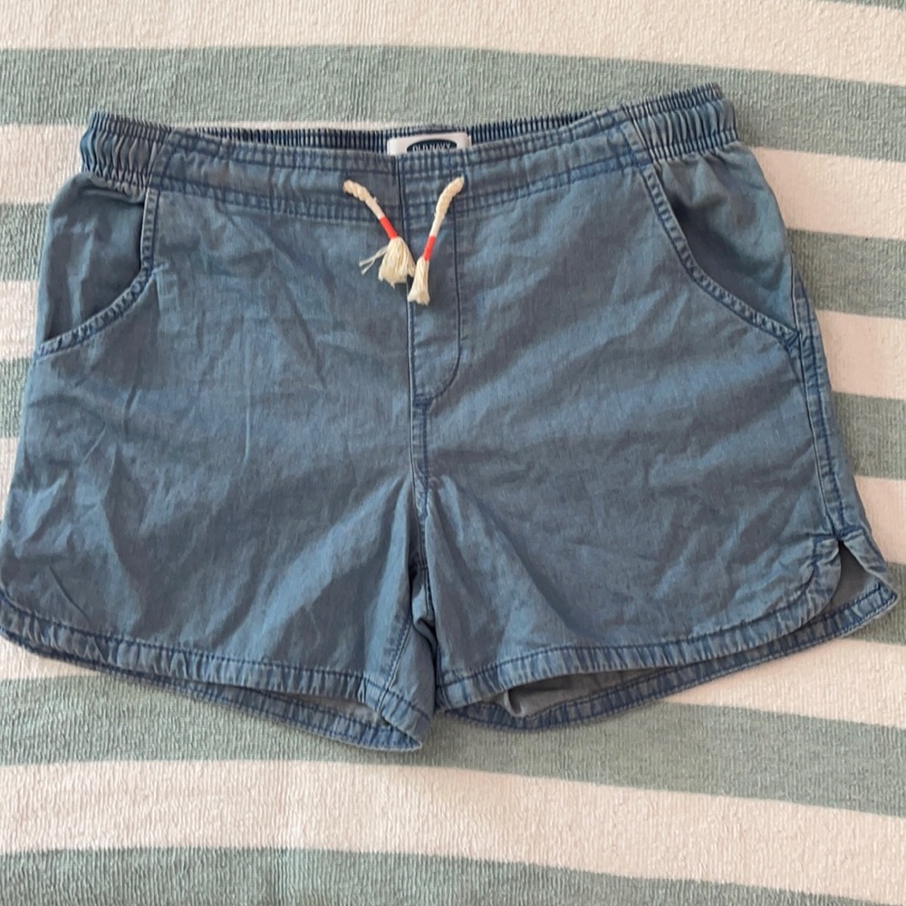 Old Navy Chambray elastic waist shorts